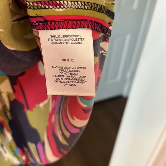 London Times abstract floral, off the shoulder, party dress, size 6 - Picture 5 of 5